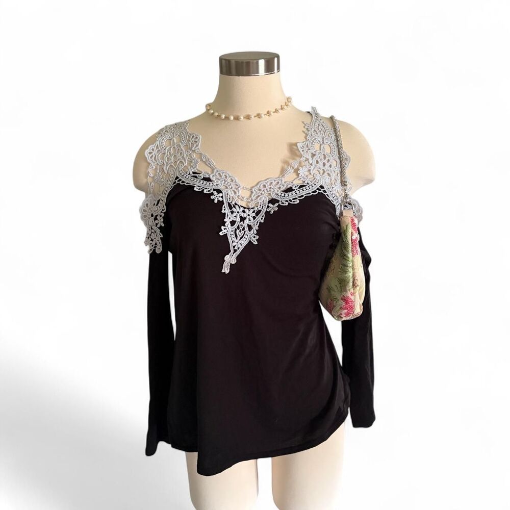 Unbranded Women's Black Blouse